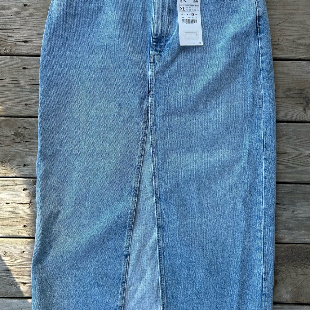 ZARA Front Slit Denim Jean Skirt High Rise Raw Hem Light Wash XL NWT